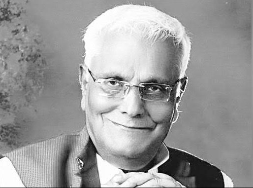 vaibhavpawarmp's tweet image. भाजपा मध्यप्रदेश के आधार स्तंभ, पूर्व राज्यसभा सांसद आदरणीय श्री कैलाश सारंग जी की पुण्यतिथि पर विनम्र श्रद्धांजलि।
संगठन के प्रति उनका अद्वितीय समर्पण,राष्ट्रप्रेम और आदर्श मार्गदर्शन हम सभी के लिए सदैव प्रेरणास्रोत रहेगा। 
#KailashSarang