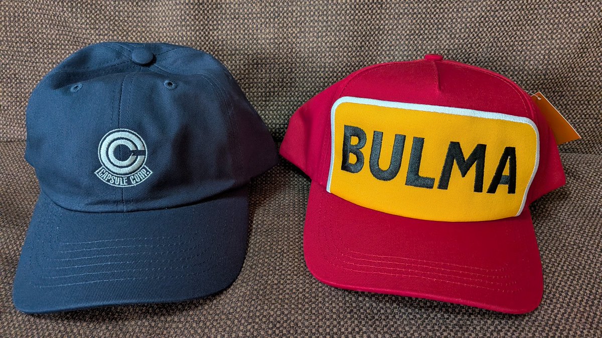 DRAGON BALL STORE TOKYO パーカーと迷ったのですがキャップを補充し