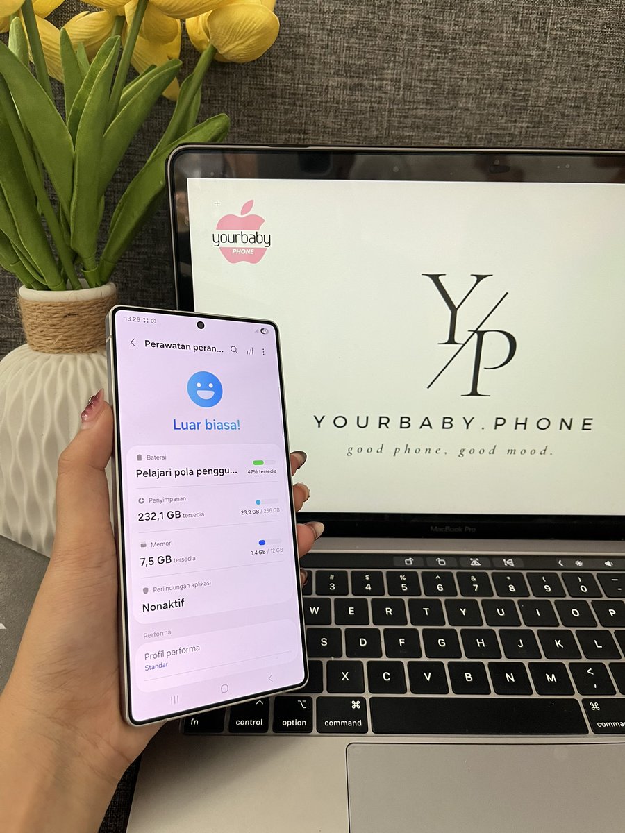 yourbaby.phone tweet media