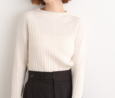 水卜麻美アナ衣装】 📺11/14放送 『#ZIP!』 ◇ラメ入りツイード素材のV