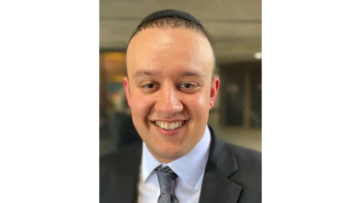 דאָס ייִדישע קול The Yiddish Voice tweet media