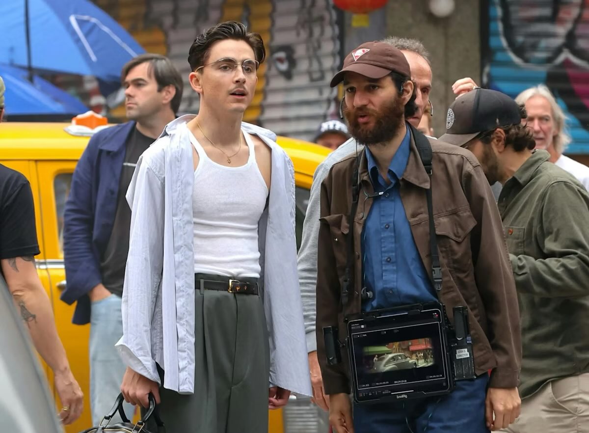 Jfcdoomblade's tweet photo. MARTY SUPREME is a flat out masterpiece. Josh Safdie &amp; Co. operating at the highest level. From the cinematography, to the score, to the knockout performances. Y’all ain’t ready for how amazing this piece of cinema is. I can’t wait to watch it 100 more times!!! https://t.co/mTQvTeLk9y