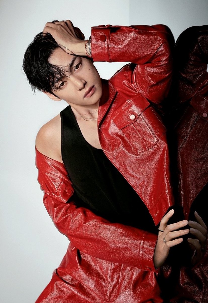 BU NEDIR NAISL BI CEKIMDIR BU NE