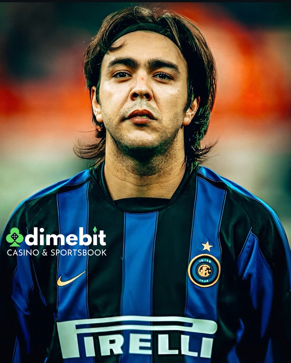 1realFormula's tweet image. If you’re able to guess the name of this player, then you’re indeed a legend🔥

Level: Hard