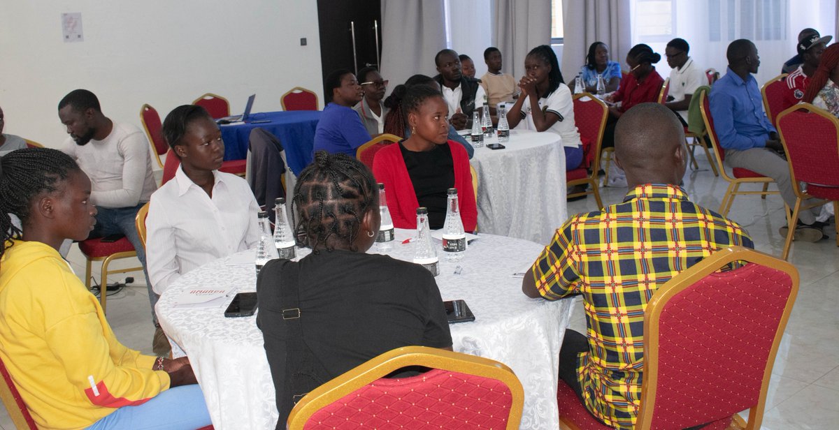 youthagenda254's tweet image. Today,we’re in Kakamega convening a youth dialogue session to gather lived experiences, insights, and recommendations from young leaders.These reflections will help shape a national project next year aimed at strengthening youth political participation.
#MakingTheYouthFactorCount
