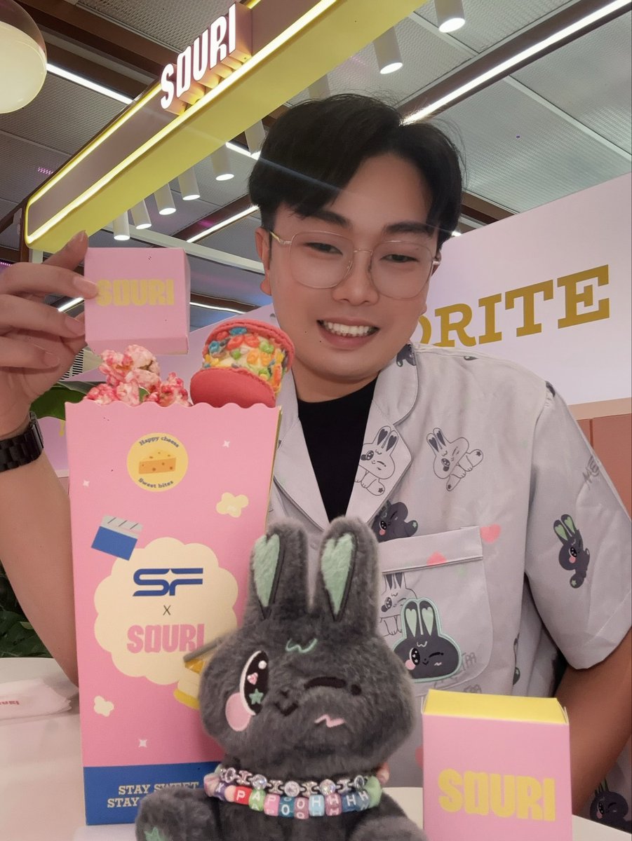 paokiat's tweet image. POPCORN 🍿 X MACARON 🎂🧀🐰

#StaySweetStayScreened
#SOURIBKK
#winmetawin
#METAA
