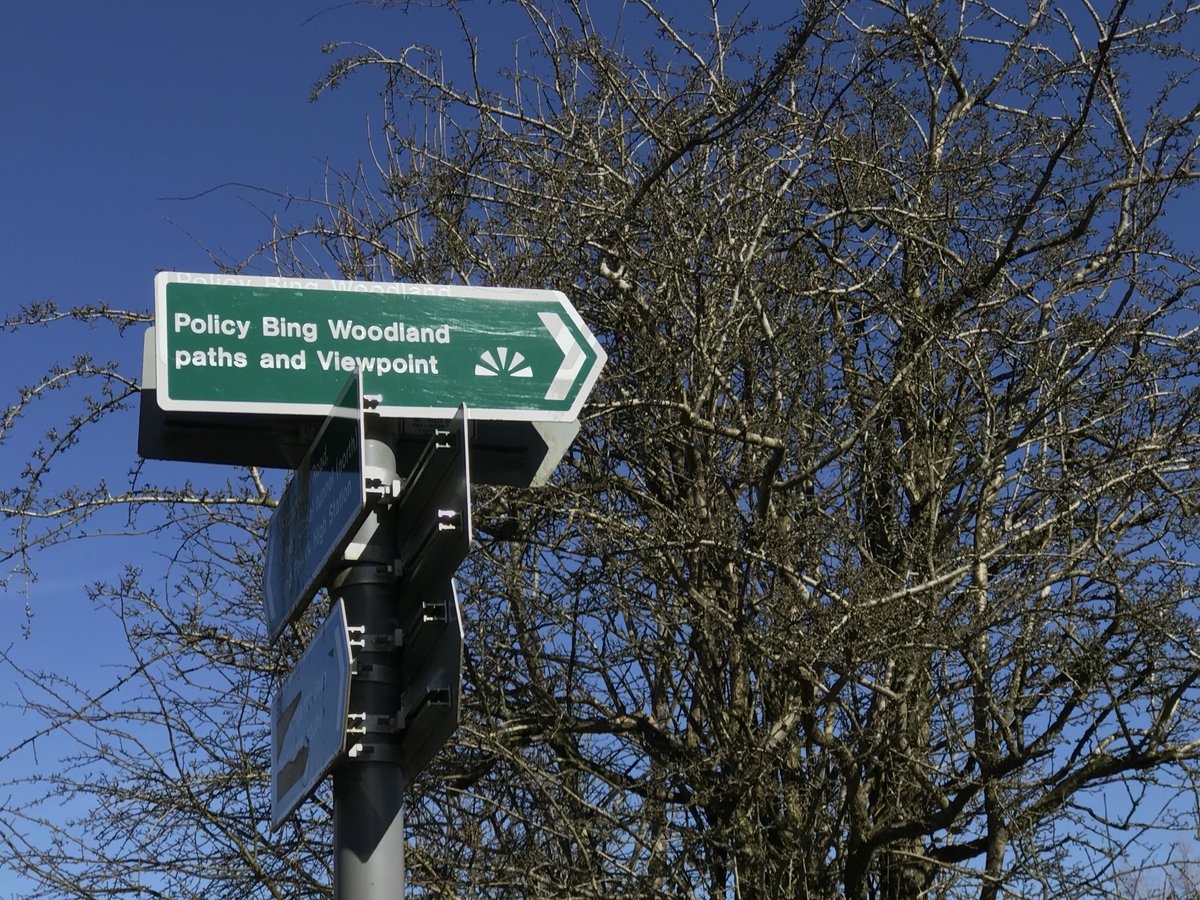 coal_legacies's tweet image. Not done a #FingerpostFriday for months. Off to Policy #Bing #Falkirk under sunnier skies
#MiningLandscapes