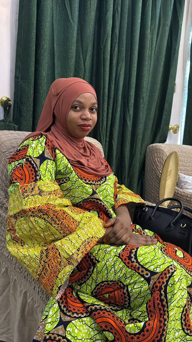 Ummammarr's tweet photo. Alhamdulillah! Alhamdulillah!! #Chapter32 🎉🎊🥰❤️❤️ Happy birthday to me.llnpp. (Fabiayyi alai rabbikuma tukaththibani,So which of the favors of your Lord would you deny?Q53.13.)Please say a prayer for me..May Allah grant me more years in this fiduniya wal akihrah https://t.co/0v68nakwna