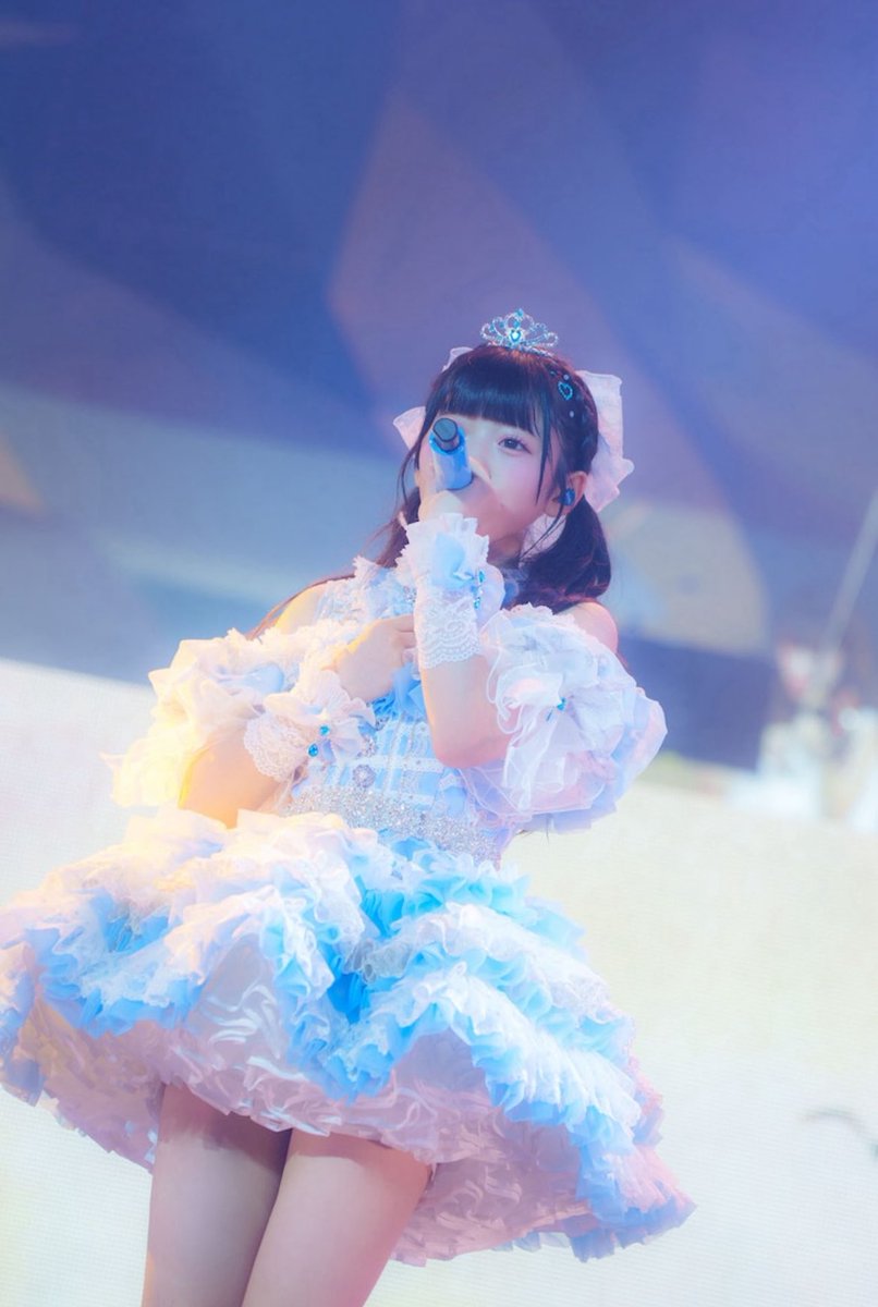 実写Tシャツ 虹羽みに 虹羽みに デザインTシャツ（虹羽みにの定番Tシャツ EVENT same）