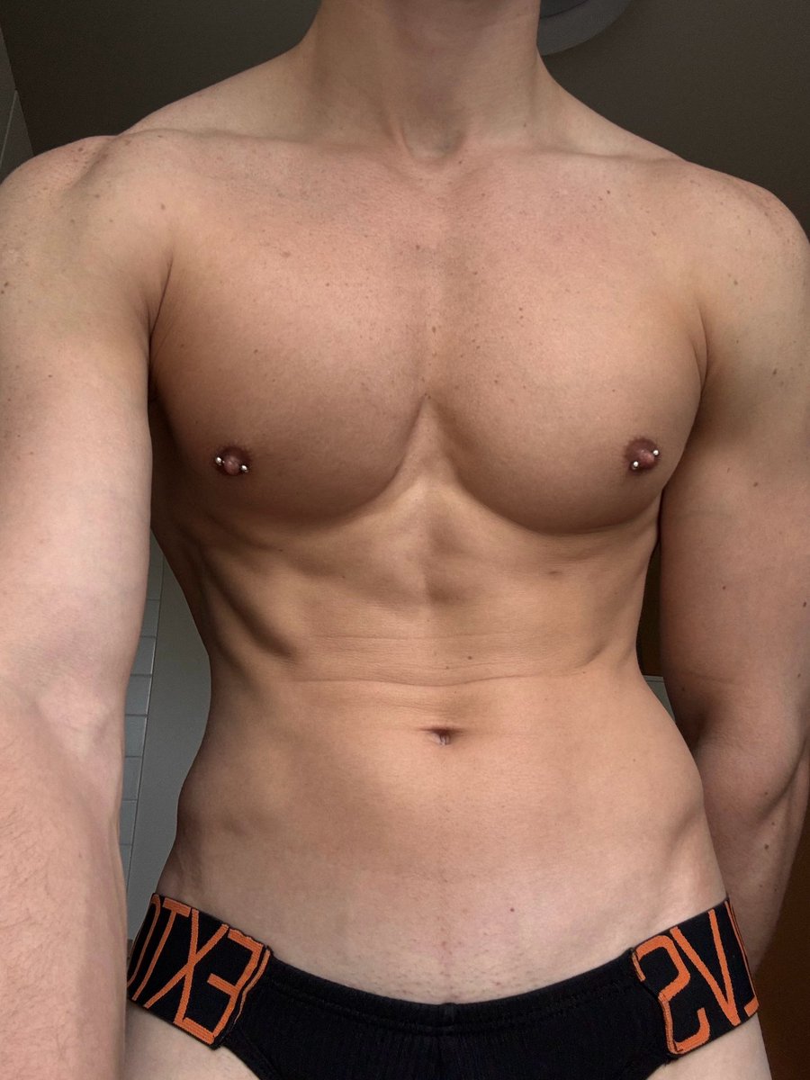 Сани Калоджеро tweet media