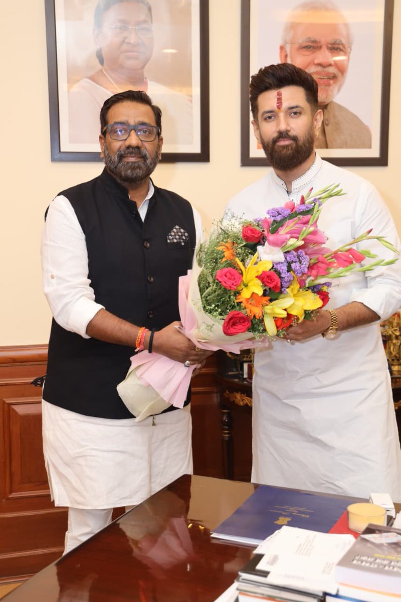 Rakesh K Singh राकेश कुमार सिंह tweet media