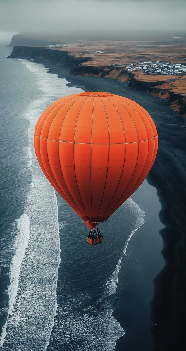 Bonjour Twitter ! ⛅️
La semaine n'est pas terminée, il est encore temps de prendre de la hauteur. 
Belle journée à vous, à toi...