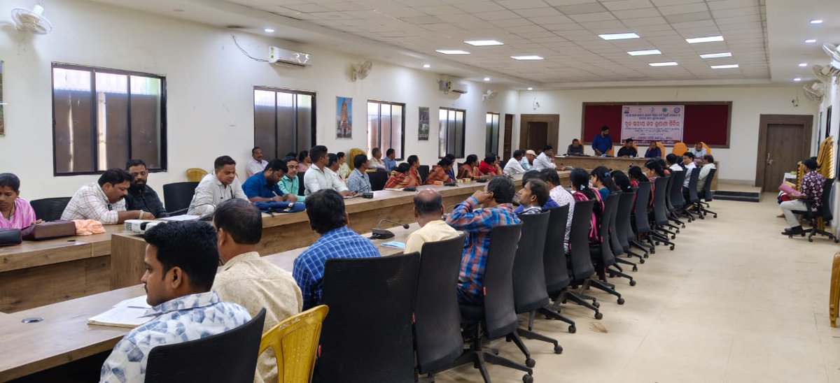 Public hearing on #MGNREGA and #NFSA held at Gondia Block with the esteemed presence of ADM, Dhenkanal. <a href="/districtadmndkl/">District Dhenkanal</a> <a href="/ZPDhenkanal/">zp_dhenkanal</a> <a href="/CMO_Odisha/">CMO Odisha</a> <a href="/PRDeptOdisha/">Panchayati Raj and Drinking Water Department</a> <a href="/IPR_Odisha/">I & PR Department, Odisha</a> <a href="/mopr_goi/">Ministry of Panchayati Raj, Government of India</a>