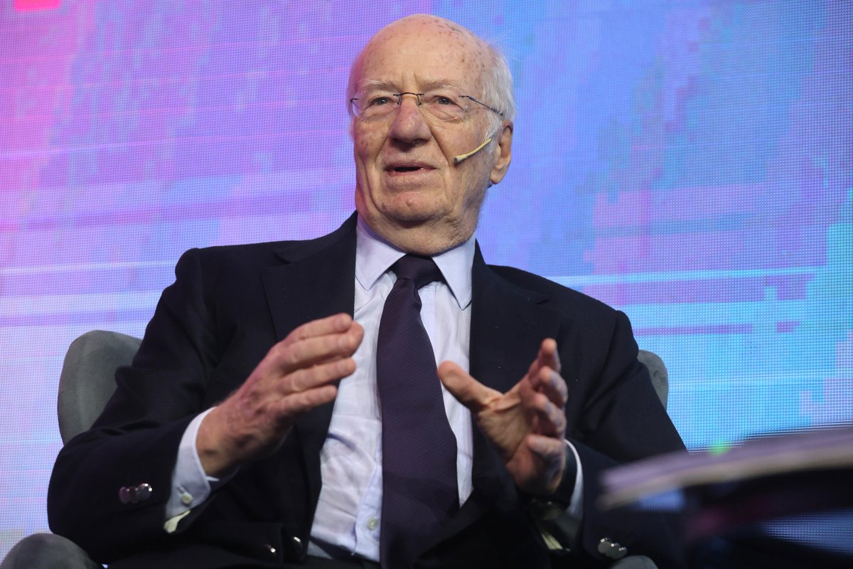 LTQSok's tweet image. #LoTenesQueSaber | se celebro el 31* congreso de @UIAok entre los asistentes Paolo Rocca de #Techint pidió que el Estado intervenga para parar el ingreso de importados, @LuisCaputoAR abrió la convención ratificando la política cambiaria