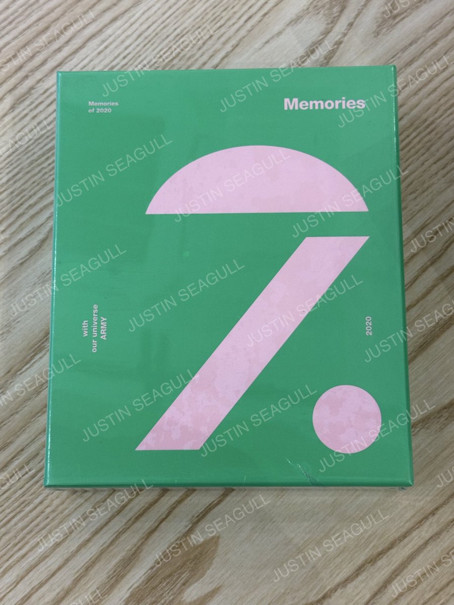 seagull_00's tweet photo. HELP RT TQ🩵

[WTS] BTS 2020 MEMORIES BLURAY DVD 🇲🇾

Full set without random pc only.
💰RM130 excl postage.

Pls DM if interested ^^

#pasarBts #pasarBTSMY #myARMYjual
@BTSMarketMY https://t.co/HFFSDFPnJl