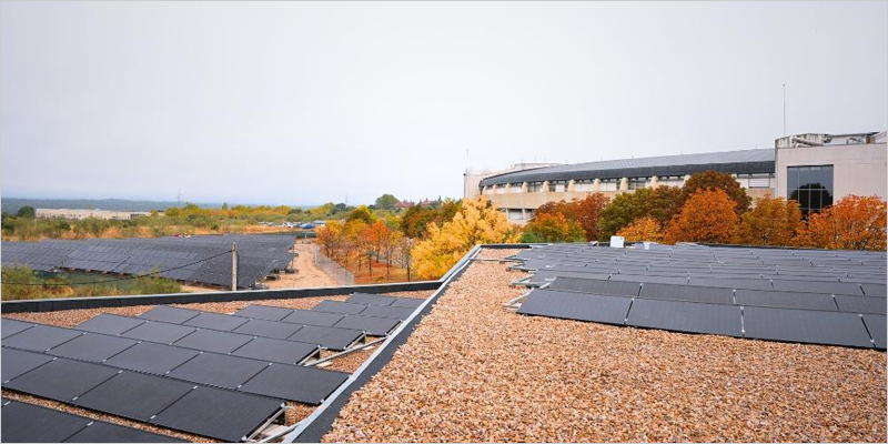 La Universidad Carlos III de Madrid (UC3M) ha instalado tres generadores fotovoltaicos en su campus de Colmenarejo que supondrán un ahorro económico y energético y contribuirán a la sostenibilidad y a la reducción de la huella de carbono. <a href="/uc3m/">UC3M</a>
eseficiencia.es/2025/11/14/gen…