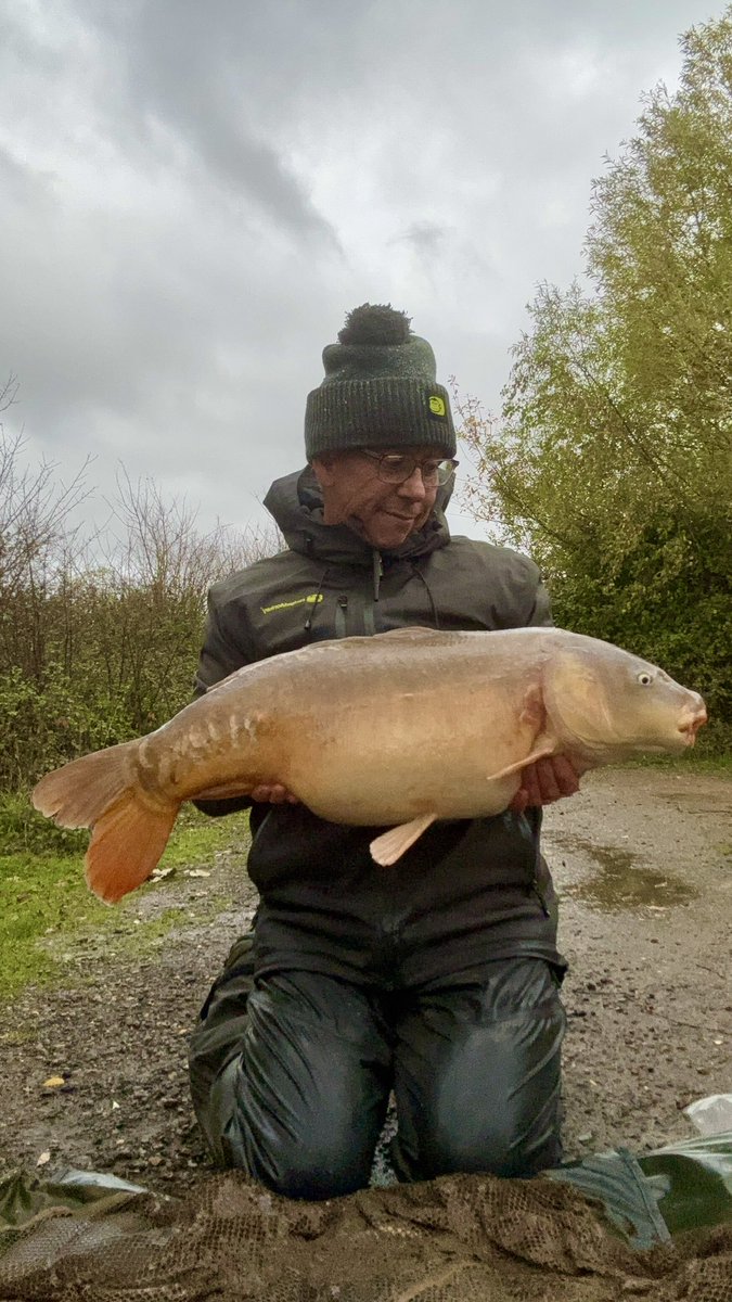 JoeTurnbull69's tweet photo. Managed to get out in the week for the day and had a good run of mid 20 carp.
@MainlineBaits Cell smashing it as always.. if it ain’t broke.
#ridgemonkey #mainlinebaits https://t.co/C2WQndeODV