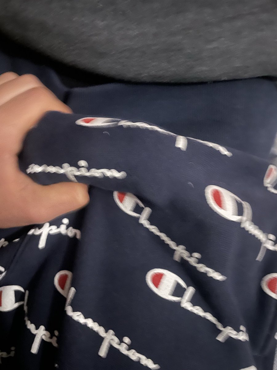 nenaxtv's tweet photo. Mae encantan estos unboxings, este niño siempre quiere terminar en mi boca🥵 #gayslp #gay #oral https://t.co/z3we6BqEfk