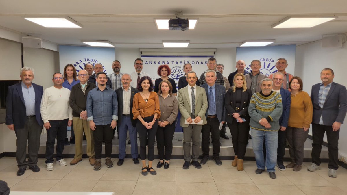 ttborgtr's tweet image. “Malpraktis ve Hekimlerin Tazminat Sorumluluğu” Paneli Düzenlendi

🔗 ttb.org.tr/205yl17

📽 youtube.com/live/eSwiFfiax…