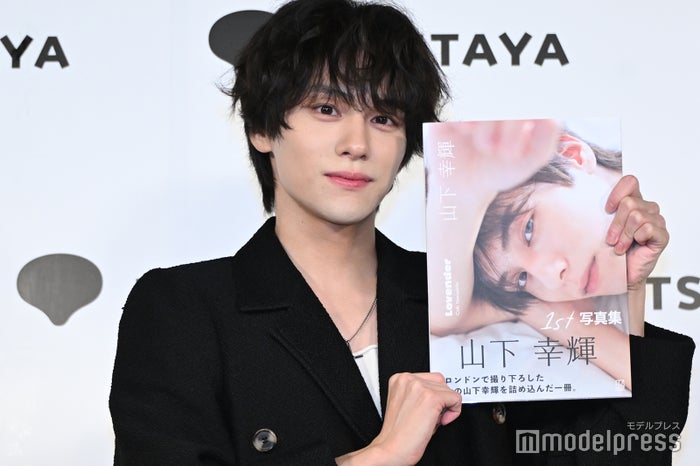 山下幸輝セット(バラ売り不可) 山下幸輝、金髪からイメチェン「思わぬサプライズ」「メンバーと真反対