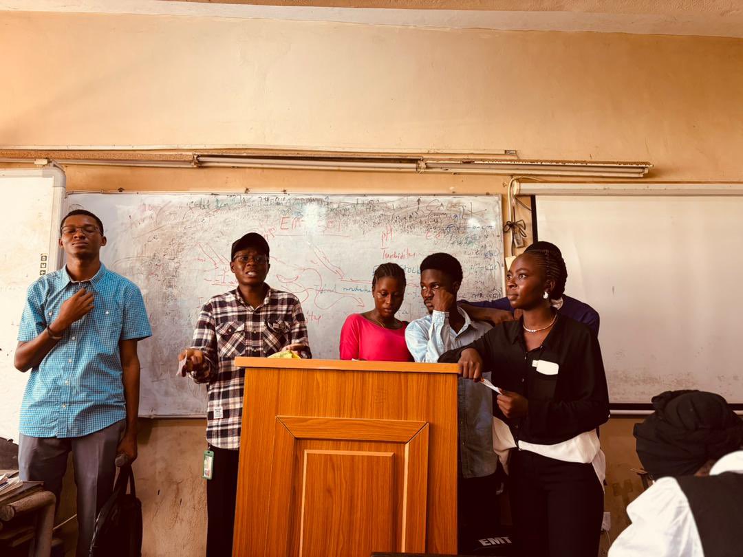 TheFunaabsuSRA's tweet photo. COLERM Senators held a Joint Town Hall Meeting with their constituents to share updates on resolutions passed so far at the 31st Assembly and to gather feedback for further legislative intervention.

Your concerns. Your representatives.
@Colermsa 

#InclusiveRepresentation https://t.co/o6C165NUTg