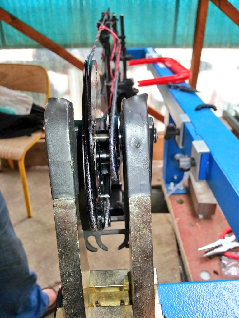 Salutations les #ChassePartage et les Thouy-Teux 🙏🏹

Avant chaque démontage, changement de câbles, de came /poulie,, etc, bien penser à prendre des photos 🤣

Normalement, vous ne devriez pas oublier comment vous avez démonté, mais on ne sais jamais 🤣

Et n'oubliez pas