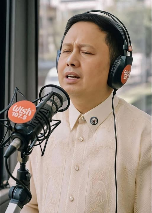 Galing ng pagkakakanta, Zaldy Co. Dahil dyan, humanda ka at gagawan ka nila ng auto-tune: gagawin ka nilang sintunado 😂😂😂😂😂