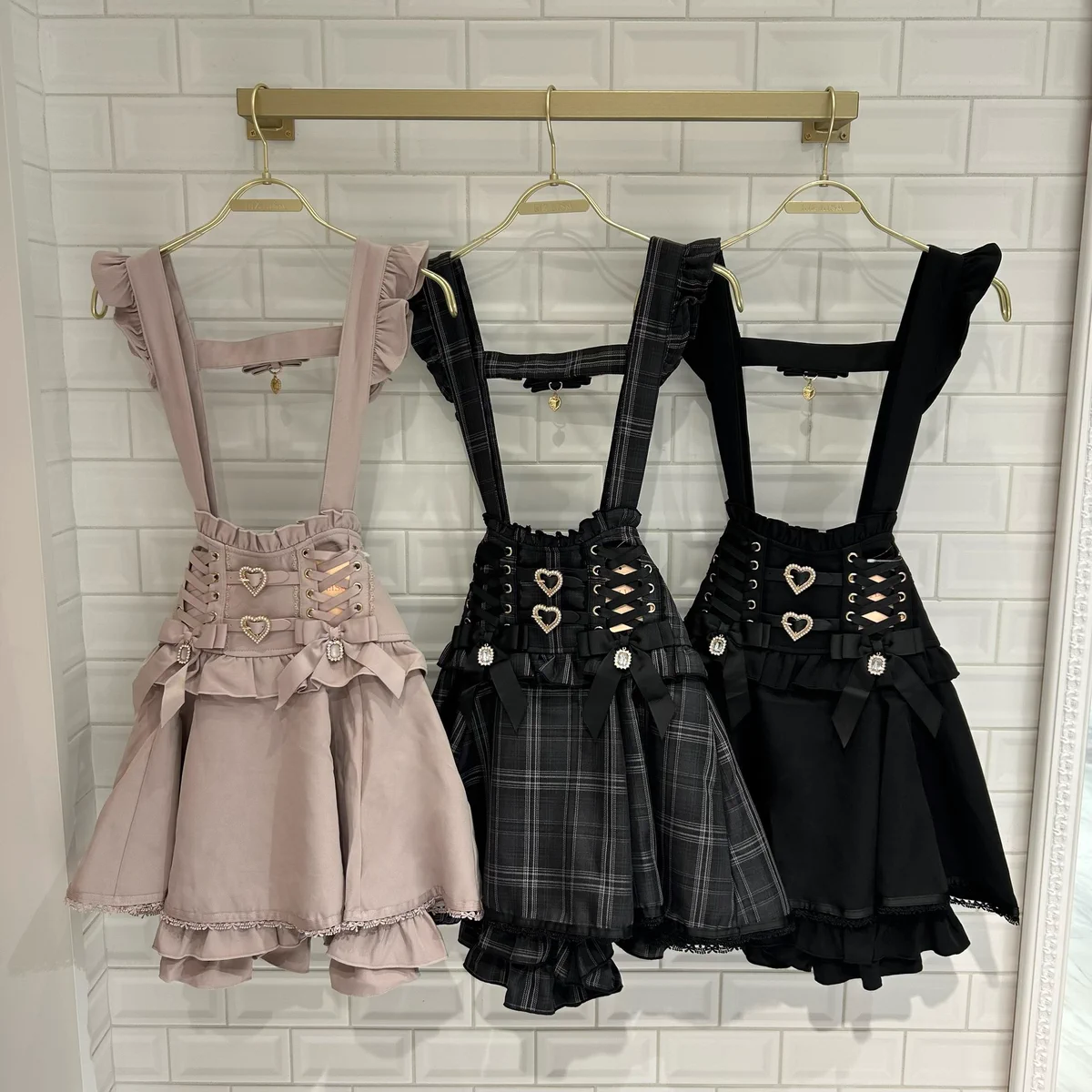 LIZLISA ハートバックルサスペンダー付スカパン ブラック G5svc6WacAMcd_I?format=webp&