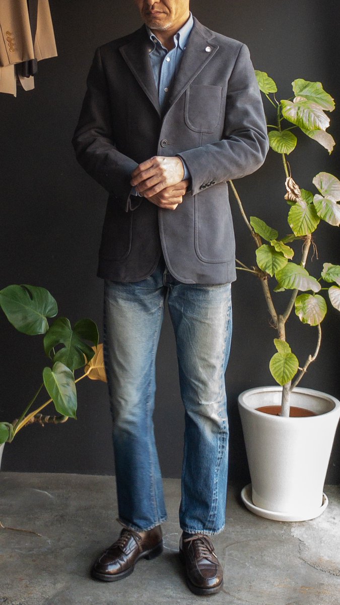 Fibonacci_JP's tweet image. newsを更新しました！

ブリスベン・モス の ヘヴィウェイト・モールスキン’M1A’のスーツ
fibonacci.tokyo.jp/?p=15117

#墨田区 #鐘ヶ淵 #フィボナッチ紳士洋品店 #オーダースーツ #モールスキン #ブリスベンモス