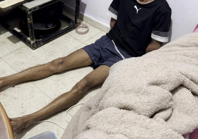 contrastado's tweet image. 3 extranjeros detenidos por la GC por matar a golpes a un hombre para robarle en Huelva.
Entraron en su casa a robar y al encontrarse al hombre dentro, lo inmovilizaron y le dieron golpes y patadas hasta matarlo.
El padre lo encontró muerto en el suelo.
2 de los detenidos 👇👇👇