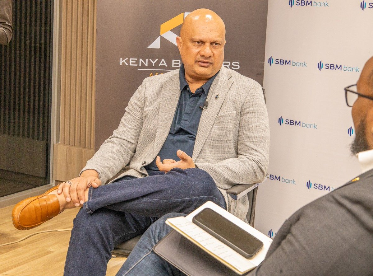 TheAbojani's tweet photo. The damage that is made by not paying your debt instalments can take years to repair.

Bhartesh Shah, CEO, @sbmbankkenya

@KenyaBankers #CEOChat 

YouTube Link: https://t.co/YLnPT6gX0R https://t.co/znnKRoNmvQ