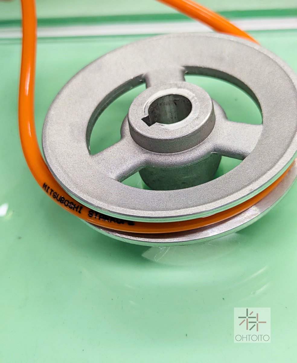 Vinymo_ohto_JP's tweet image. Mitsuboshi Polyurethane Conveyor Star Rope: This round shape belt is widely used as a drive belt for sewing and skiving machines. Its key advantages are adjustable length and ease of use, allowing flexible installation and convenient maintenance.
#SewingMachine #SkivingMachine