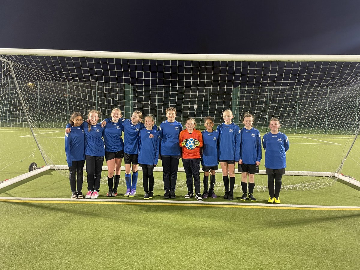 CastleHall_PPH tweet media