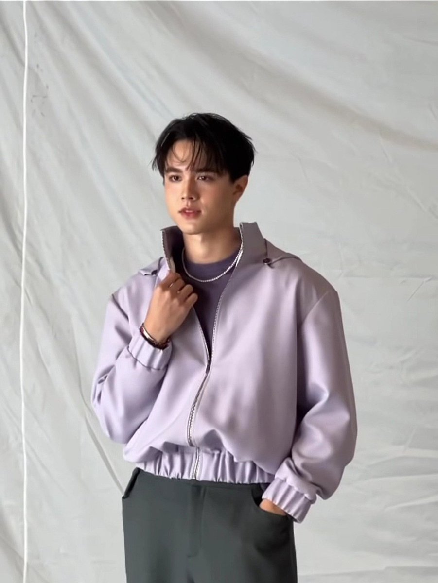 smlul's tweet image. ว้าว~​ ภาพเซ็ตนี้มาแล้วคับ​
มาอวยความดีงามของไมกี้กับชุด​ #PATINYA กันอีกรอบค่า
ความหล่อน่ารักอ่อนโยนนี้😊🧡

#ไมกี้ปณิธาน​ #mikepanitan
#BIFW2025
#SiamParagonBIFW2025xMikey