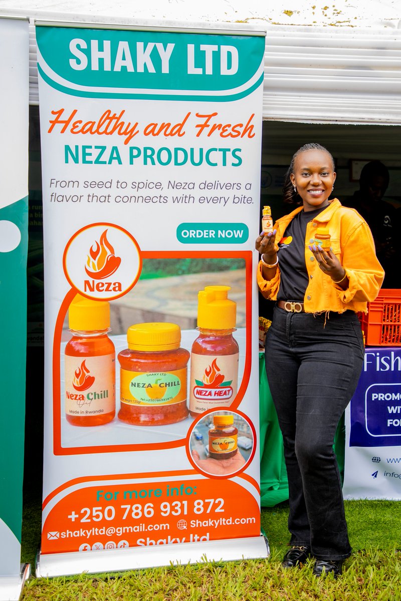 Meet Uwineza Shakira, founder of SHAKY LTD🌶️
With #VIBE program support, her business grew from 400kg in Jan 2024 - 2,400kg/month chili production capacity now, supplying major supermarkets🛒 in #Kigali.
Her vision: Expand to East Africa &amp; create jobs for youth.
#WomenEmpowerment