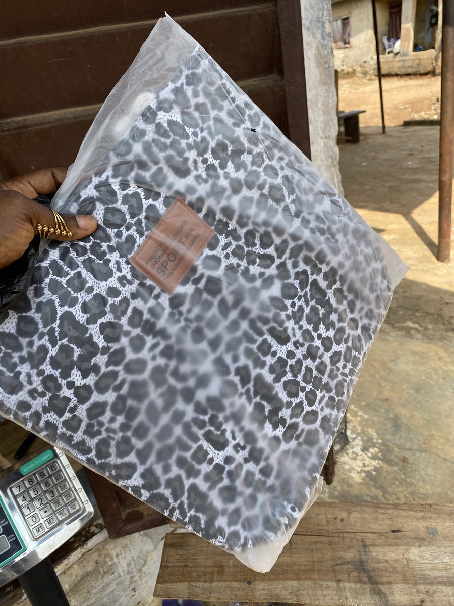 <a href="/MaryAkinola15/">Marydread👑💃🌎🇧🇪🇧🇪🇧🇪</a> <a href="/GAdeboyin/">Adunni of PH</a> <a href="/ola_miiiiiiiiii/">OLA. 🦁 ♌️</a> I just picked my bag 😍😍

Thank you so much sis 

Cc <a href="/FavorGrace90/">Temi Of ATL🇺🇸🇳🇬</a> ❤️❤️❤️