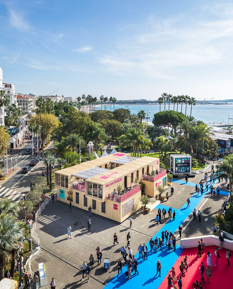archinect's tweet image. Temporary and mobile reception pavilion by Nicola Spinetto Architectes 📸 Sergio Grazia #ArchinectProjects
 
Project details at archinect.com/firms/project/…