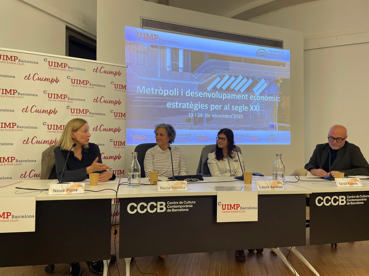 <a href="/RamonGrasAloma/">Ramon Gras Alomà</a> <a href="/MRAsamenwerking/">Metropoolregio Amsterdam</a> <a href="/annetteflorence/">Annette Keates</a> <a href="/Stockholmsstad/">Stockholms stad</a> <a href="/S_Ingvarsson/">Staffan Ingvarsson</a> Núria Benítez (<a href="/iCERCA/">Centres CERCA</a>), <a href="/neusponspena/">Neus Pons Pena</a> (<a href="/fundaciobcnfp/">Fundació BCN FP</a>), Laura Arribas (<a href="/Eurecat_news/">Eurecat</a>) destaquen:
🔹 L’RMB és un ecosistema divers, amb talent i recerca de primer nivell 
🔹 Massa barreres per transferir coneixement➡️empresa+territori

🔎 Cal una visió metropolitana per avançar