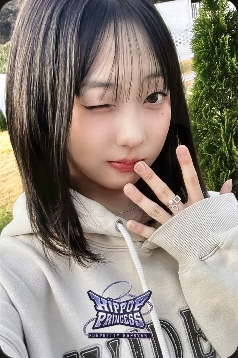 emmqemmq's tweet image. es tremenda visual chicoss