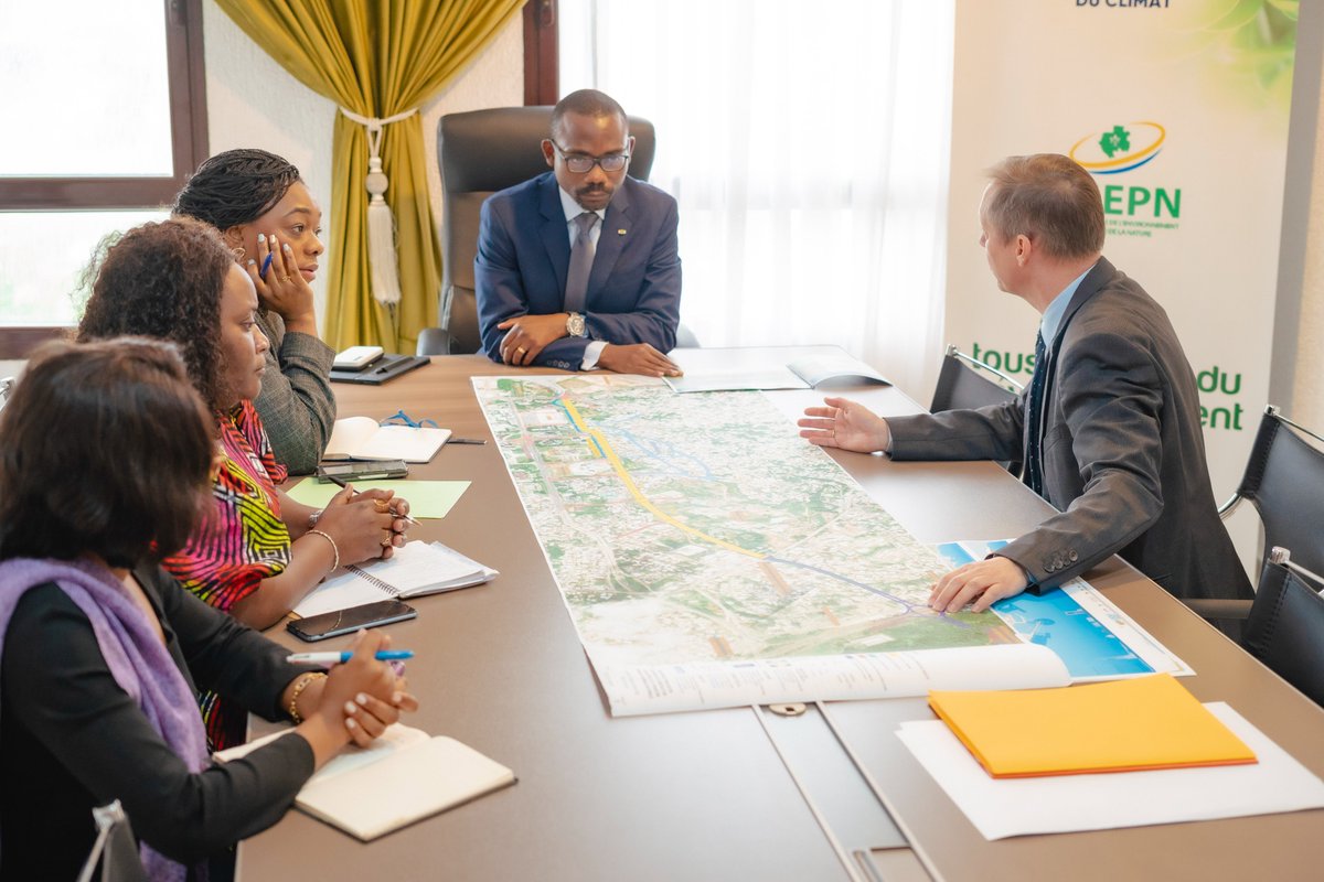 Ministère de l'Environnement et du Climat tweet media