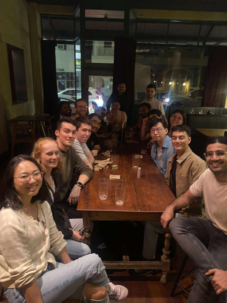 AstroRongjun tweet media