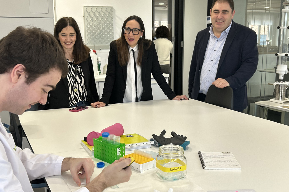 - <a href="/tknika/">Tknika</a>, 20 años como motor de la #innovación de la #FP #vasca
tinyurl.com/kdf377d7