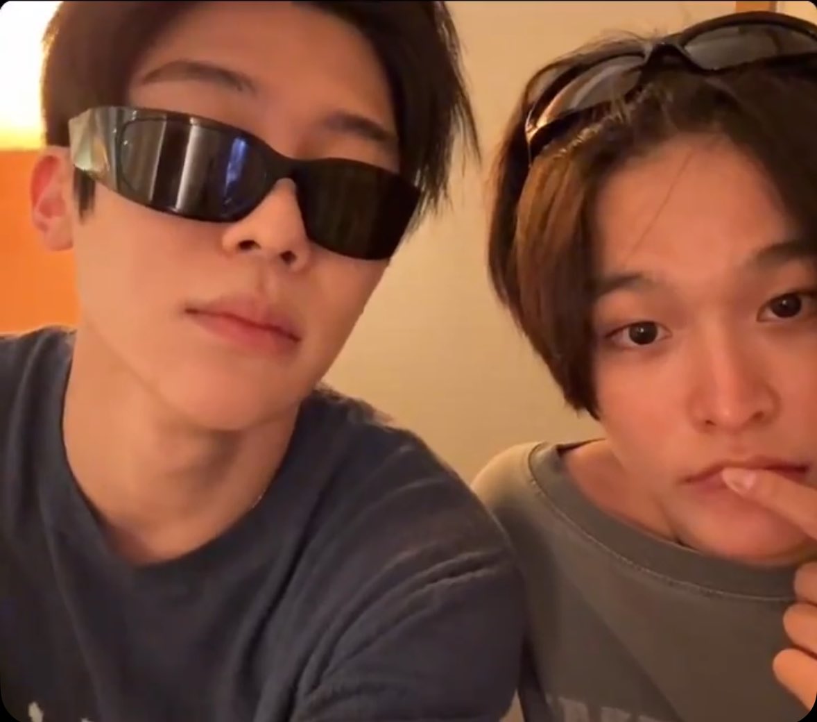 현빈손예진같다