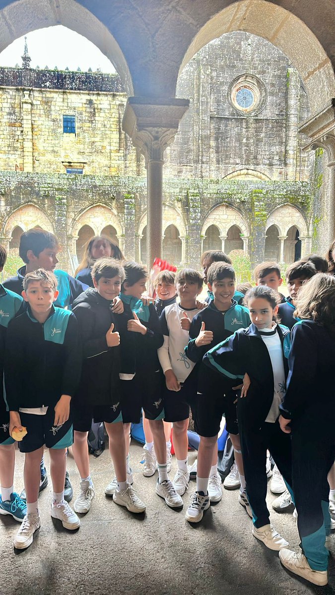 En este año jubilar convocado por el Papa Francisco bajo el lema “La esperanza no defrauda”, ayer el alumnado de 6ºEP vivió una jornada de convivencia muy especial en Tui junto a estudiantes de otros colegios religiosos