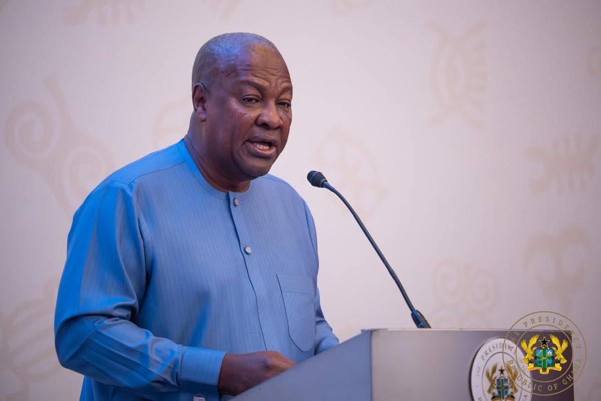 thenationguy's tweet image. I still remember everything Ghanaians said about this man from 2016 to 2024, Sarkodie composed a whole song about him. From Guinea foul, Papa no and bus branding just to mention a few. He still didn’t give up. He came back and in 11 months, the country is changing.