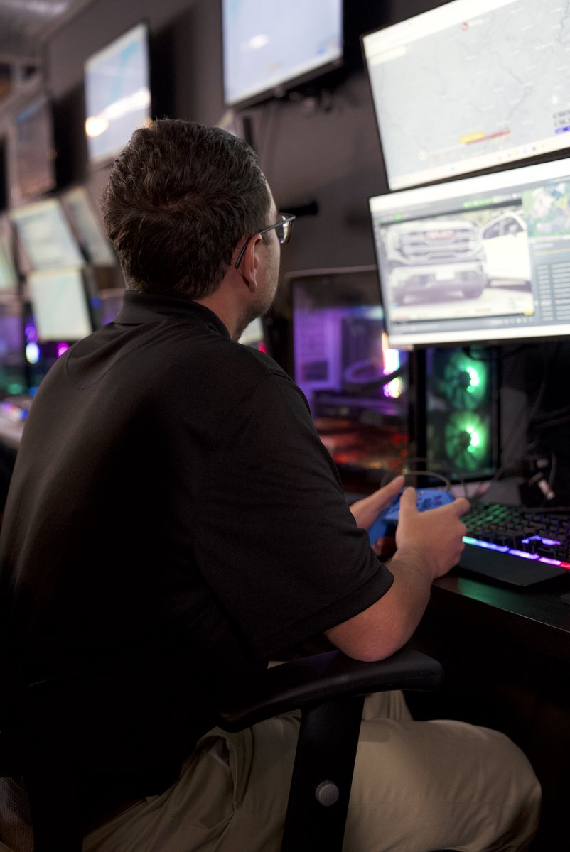 asylonrobotics's tweet image. Honored to be named &quot;Best for Automated Surveillance&quot; for warehouses by @TLIMagazine! Our #Drones &amp;amp; robots are revolutionizing perimeter security with advanced #AI and 24/7 automated patrols. Read more: hubs.la/Q03R2kyd0

#WarehouseSecurity #Robotics #SecurityTech