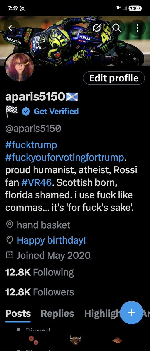 i didn't get any bloody balloons!? anyway, please send lots of praise and well wishes as it is, indeed, my birthday! you're welcome...