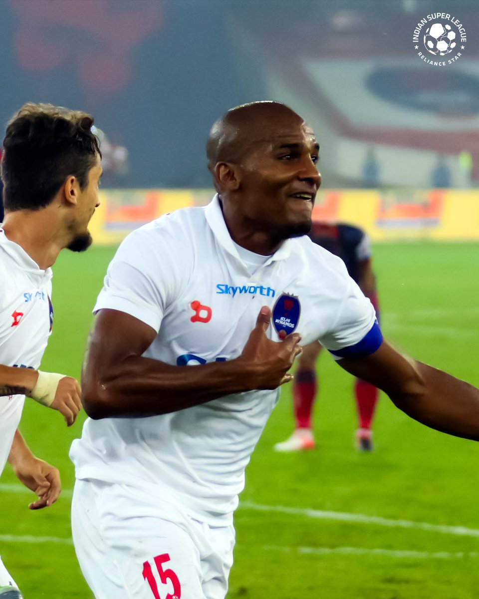 IndSuperLeague's tweet image. Legends clashed and memories were made. 💫

Presenting to you, The Class of 2015 🙌

#ISL #LetsFootbal