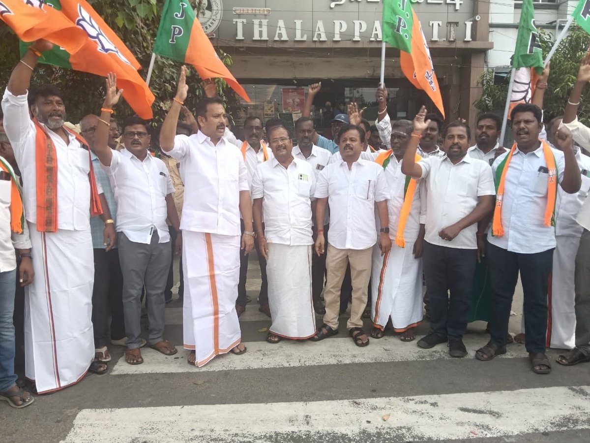 Senthilnathan (மோடியின் குடும்பம்) tweet media