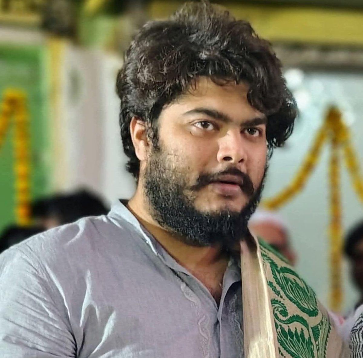 UzmaParveen94's tweet image. मुबारक हो...!🥰

अपना शेर जीत गया...!!

ओसामा को हराने के लिए मंत्री, मुख्यमंत्री और गृह मंत्री तक ने जोर लगाया।।

लेकिन मरहूम मोहम्मद शाहबुद्दीन के साहबजादे मोहम्मद ओसामा ने रघुनाथपुर से 
जीत हासिल की है।